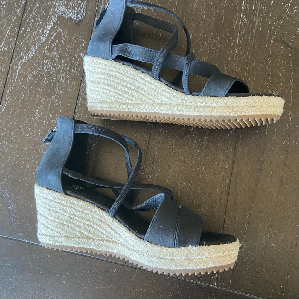 Eileen‎ Fisher Black Leather Strappy Espadrilles Sandals Wedges Size 6.5